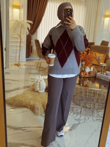 بلوزة بنقشة البقلاوة المميزة