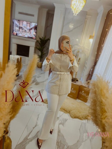 قميص بدون قشط